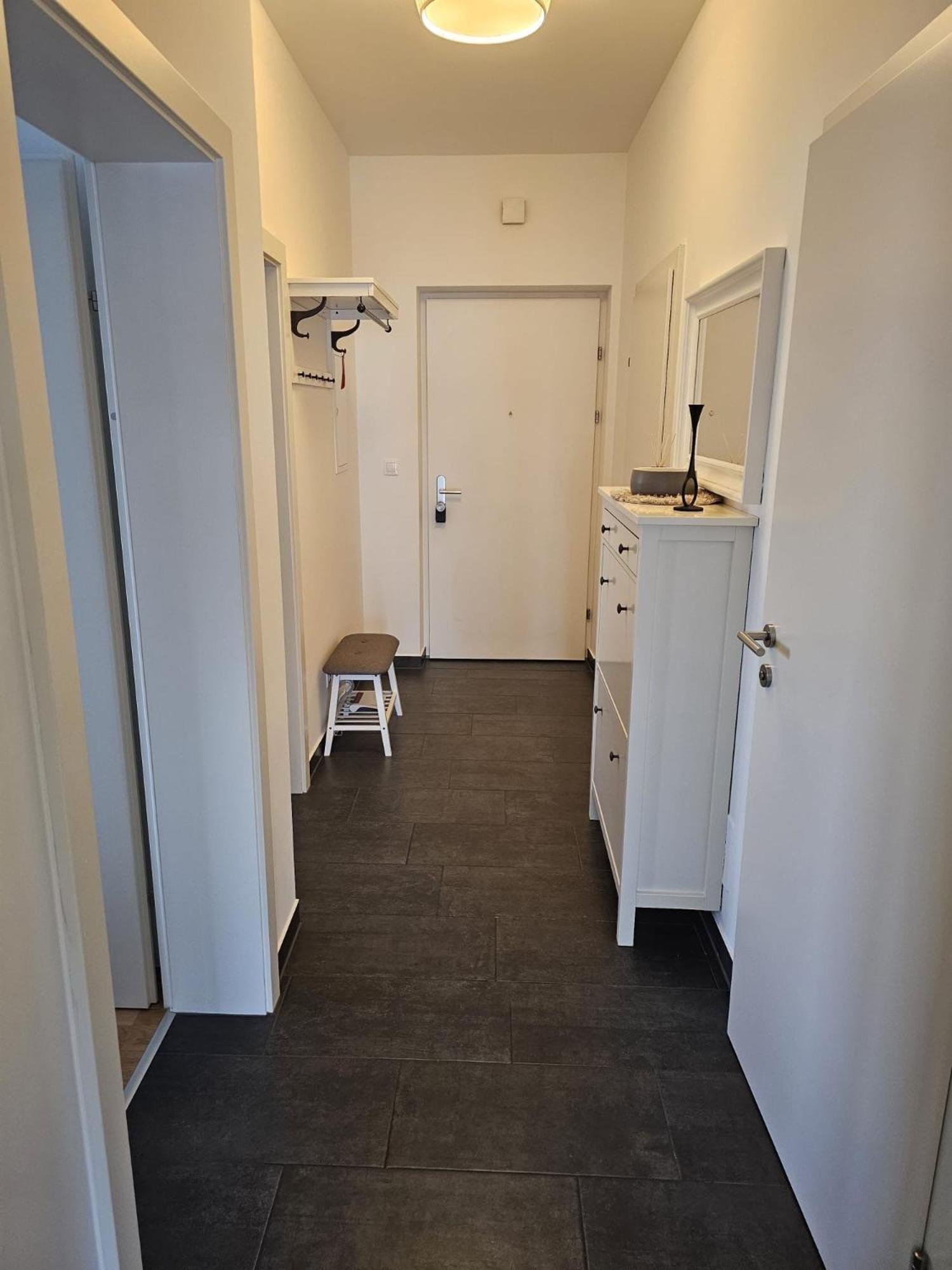 Apartment Leibnitz Im Zentrum Nahe Am Bahnhof Und Der Suedsteirischen Weinstrasse Buitenkant foto